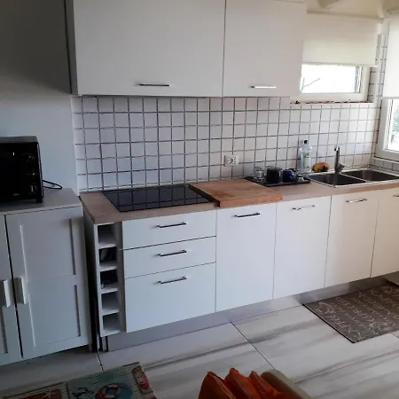 Charming House In With Sea View Tatil Evi Vasto